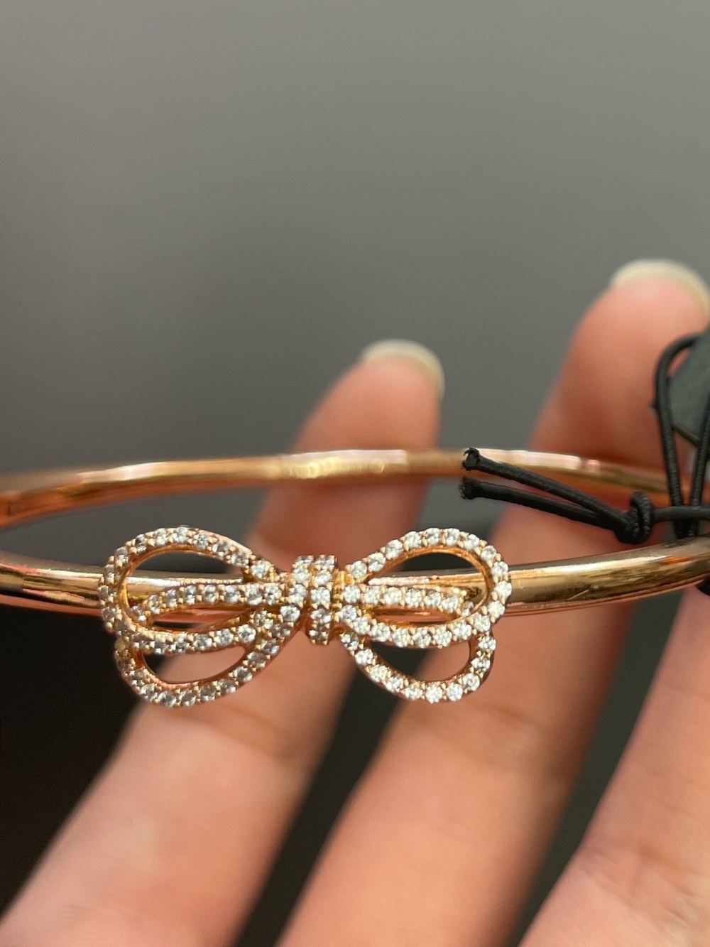 NWT Kate Spade ‘Bow Meets Girl’ Pavé Bangle Bracelet - Picture 5 of 6